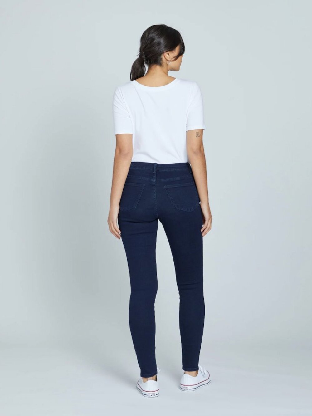 Universal Standard Seine High Rise Skinny Jeans Dark Indigo